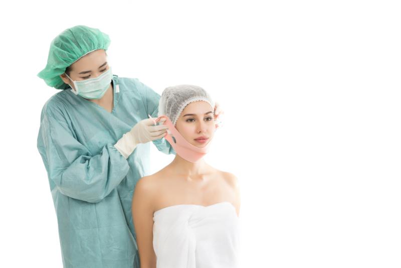 Enhancing Athletic Performance and Appearance: Exploring the Advantages of Plastic Surgery